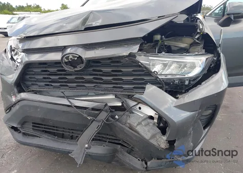 2020 Toyota Rav4 Xle z USA, uszkodzony, nr VIN 2T3W1RFV8LC073875